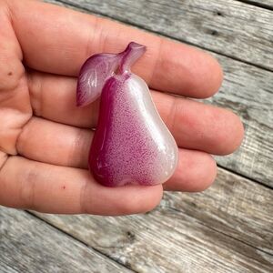 Vintage Jewelry Purple Pear Brooch Pin
